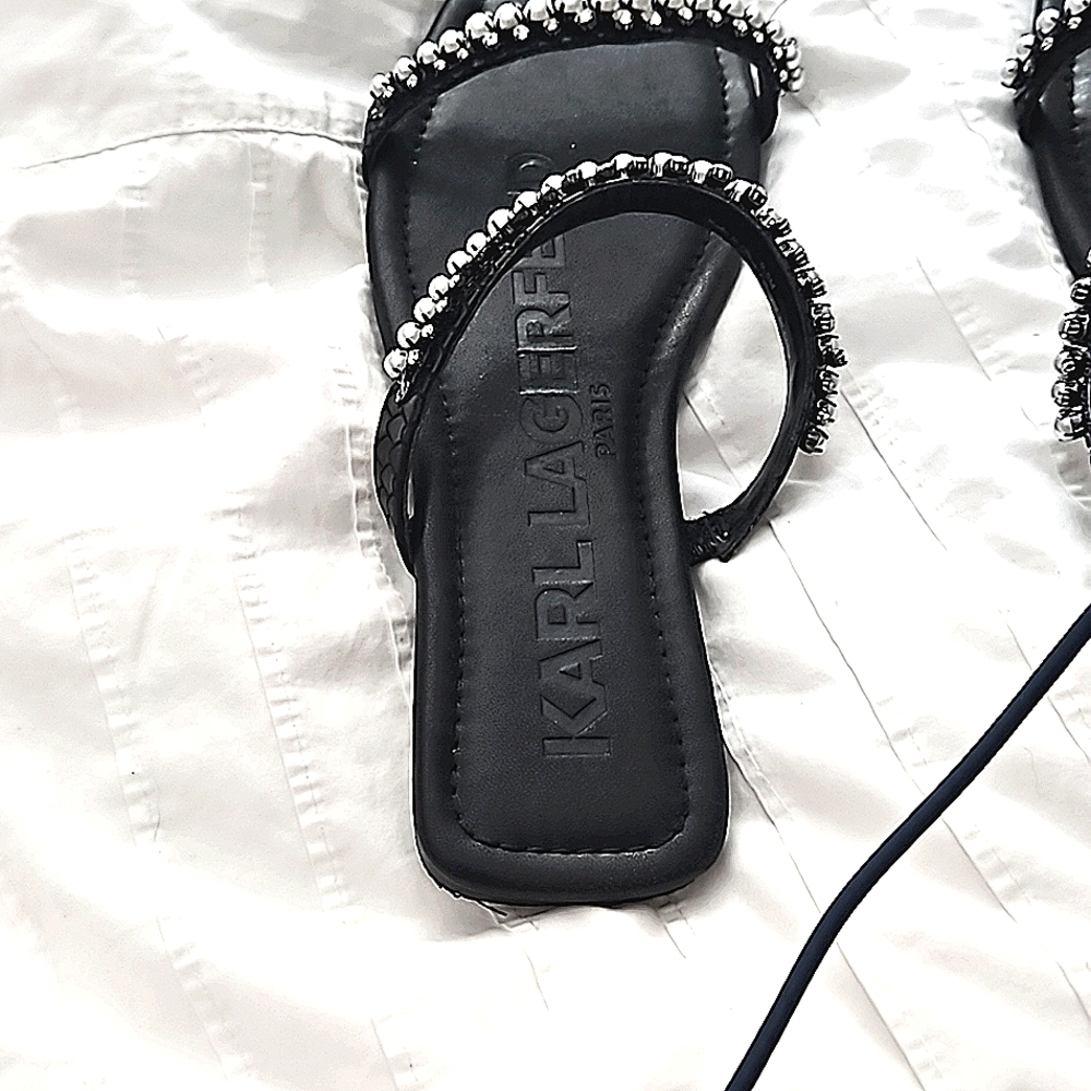 Flip flops
